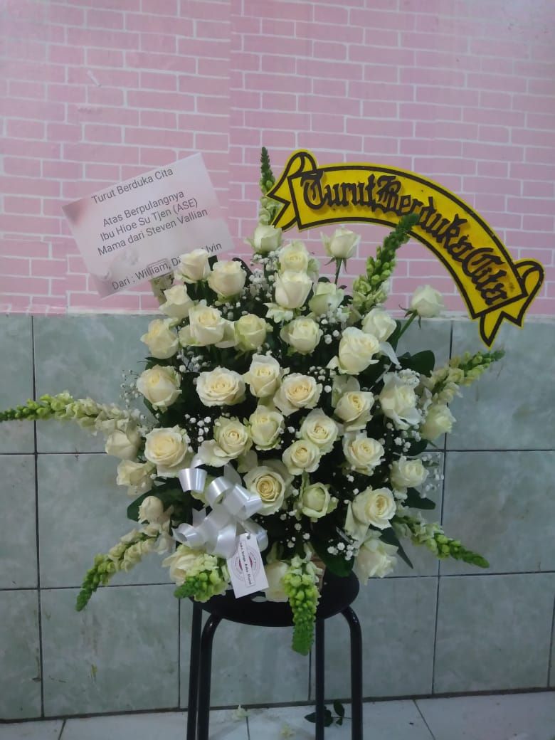 Rangkaian Bunga Meja turut berduka cita